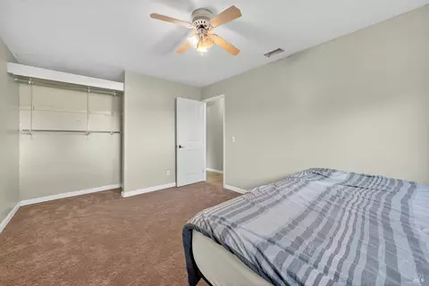 Bedroom - 865 Camelia Dr, Dixon, CA 95620 photo 5 of 9