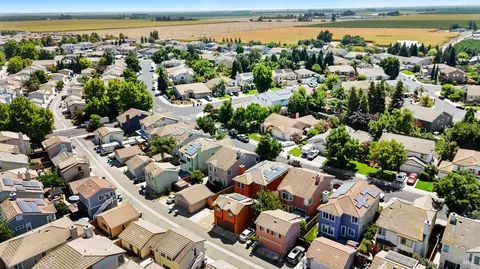 View/Area - 1316 Bello Dr, Dixon, CA 95620 photo 6 of 7