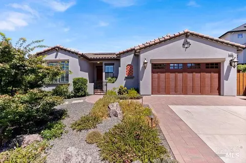 5907 Mountain Hawk Dr, Santa Rosa, CA 95409