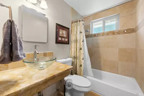 1293 Devonshire Dr, Vacaville, CA 95687 photo 16