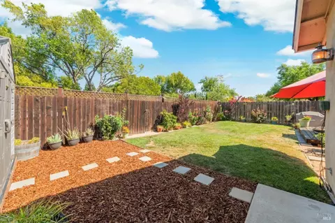 1293 Devonshire Dr, Vacaville, CA 95687 photo 40