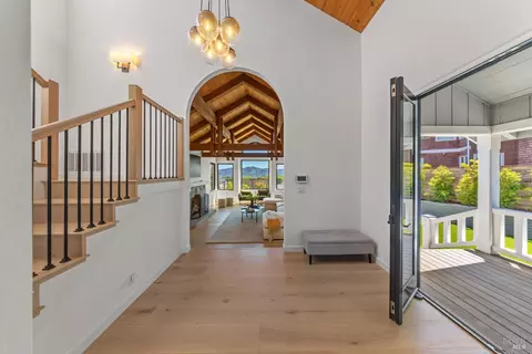 Entry Way - 27 Redding Ct, Tiburon, CA 94920 photo 1 of 3