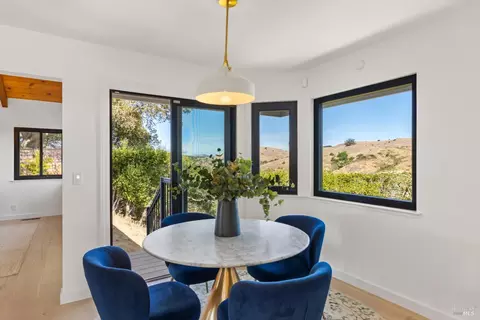 Dining - 27 Redding Ct, Tiburon, CA 94920 photo 5 of 5