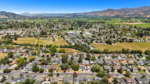 1832 Wise Dr, Napa, CA 94558