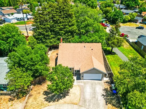 2246 Carver Pl, Fairfield, CA 94533