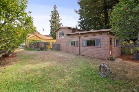 Exterior - 154 Elm Ave, Mill Valley, CA 94941 photo 10 of 15