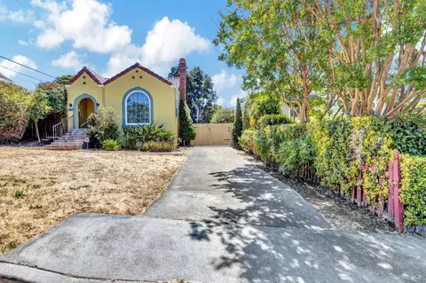 Exterior - 417 Washington St, Vallejo, CA 94590 photo 6 of 6