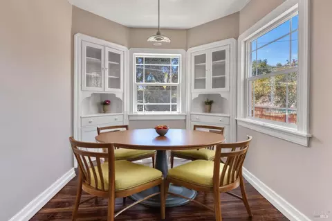 Dining - 417 Washington St, Vallejo, CA 94590 photo 1 of 2