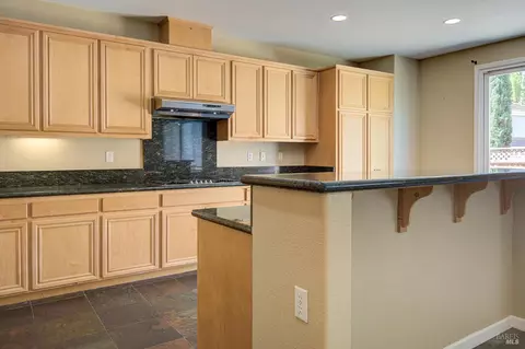 7245 Willow Creek Cir, Vallejo, CA 94591 photo 7