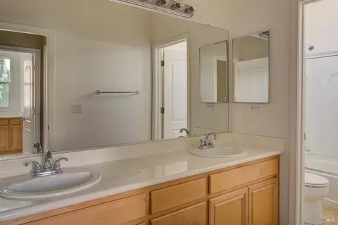 7245 Willow Creek Cir, Vallejo, CA 94591 photo 23