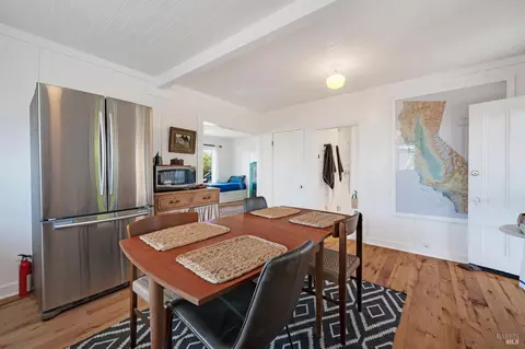 Dining - 140 Kent Ave, Bodega Bay, CA 94923 photo 1 of 3