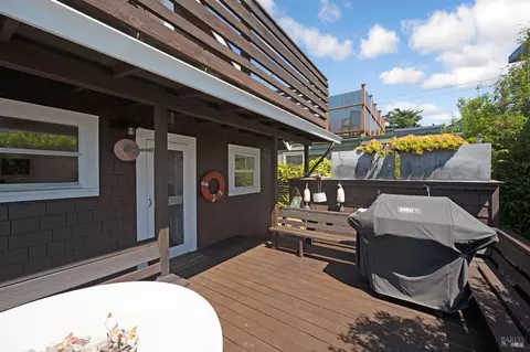Exterior - 140 Kent Ave, Bodega Bay, CA 94923 photo 7 of 7