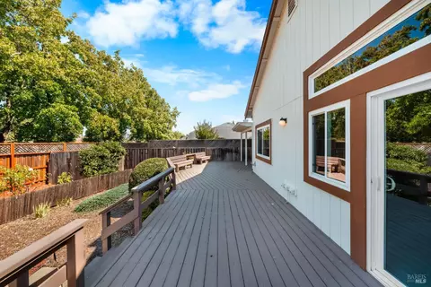 Exterior - 31 S Temelec Cir, Sonoma, CA 95476 photo 8 of 26