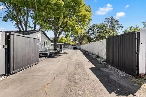 Exterior - 1485 S Wright Rd, Santa Rosa, CA 95407 photo 8 of 8