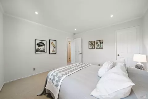 Bedroom - 62 Redwood Rd, Fairfax, CA 94930 photo 4 of 6