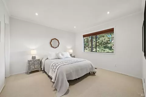 Bedroom - 62 Redwood Rd, Fairfax, CA 94930 photo 3 of 6