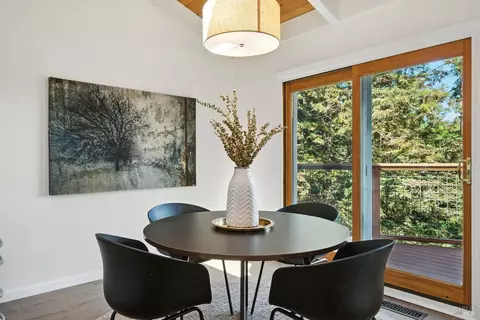 Dining - 62 Redwood Rd, Fairfax, CA 94930 photo 1 of 3