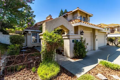 Exterior - 255 Shadowhawk Ct, Vacaville, CA 95688 photo 5 of 21