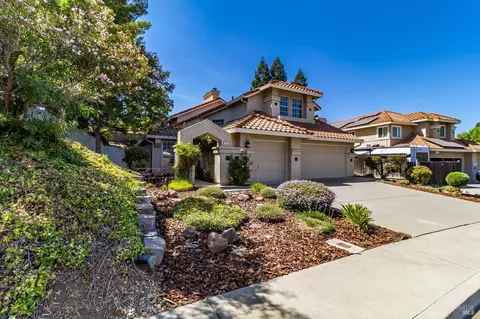Exterior - 255 Shadowhawk Ct, Vacaville, CA 95688 photo 7 of 21