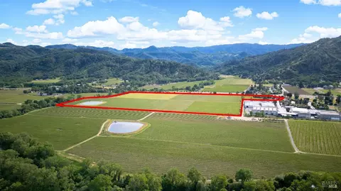 3525 Taylor Dr, Ukiah, CA 95482