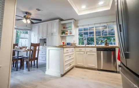 Kitchen - 100 Pima Ct, Vacaville, CA 95688 photo 1 of 3