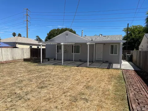 Exterior - 1019 Thelma Ave, Vallejo, CA 94591 photo 2 of 4