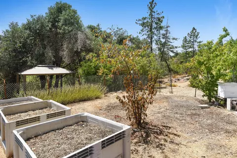 Exterior - 193 Sky Oaks Dr, Angwin, CA 94508 photo 18 of 21