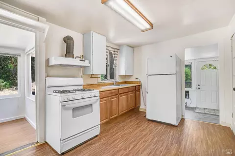 Kitchen - 193 Sky Oaks Dr, Angwin, CA 94508 photo 1 of 7