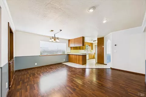 330 Wells Dr, Eureka, CA 95501 photo 10
