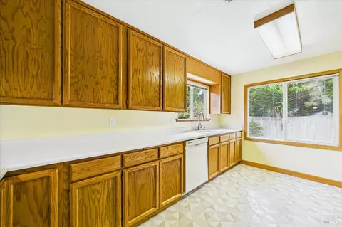330 Wells Dr, Eureka, CA 95501 photo 12