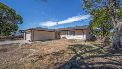 Exterior - 313 Lily St, Fairfield, CA 94533 photo 13 of 19