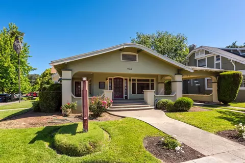 705 College Ave, Santa Rosa, CA 95404