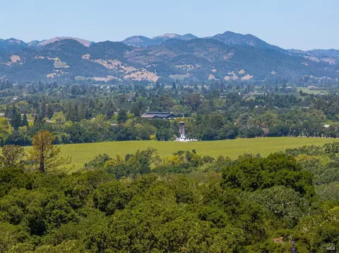 View/Area - 345 Ashlar Dr, Napa, CA 94558 photo 2 of 4