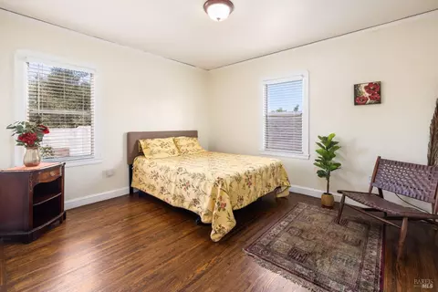 Bedroom - 1702 Georgia St, Vallejo, CA 94590 photo 3 of 4