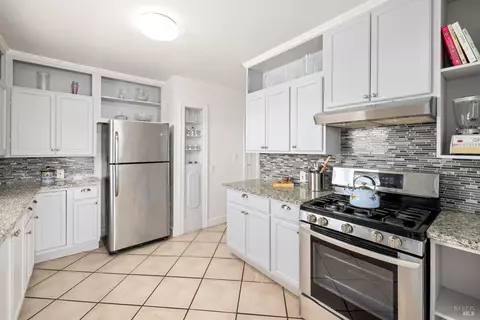 Kitchen - 1702 Georgia St, Vallejo, CA 94590 photo 3 of 7