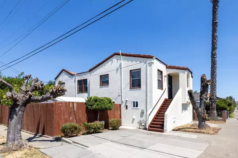 Exterior - 1702 Georgia St, Vallejo, CA 94590 photo 4 of 17