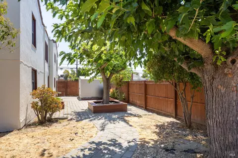 Exterior - 1702 Georgia St, Vallejo, CA 94590 photo 14 of 17