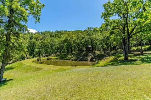 11455 Wild Oaks Ln, Ukiah, CA 95482