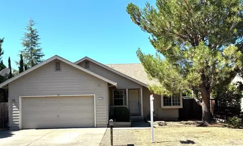 2103 Oat Hill Ct, Calistoga, CA 94515
