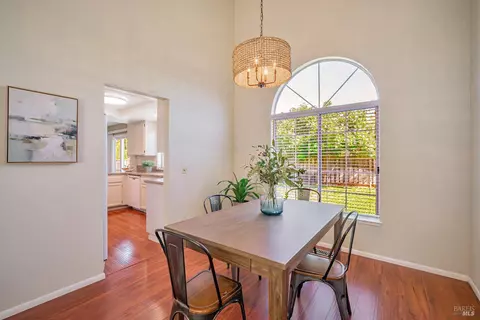 9616 Berkshire Way, Windsor, CA 95492 photo 9