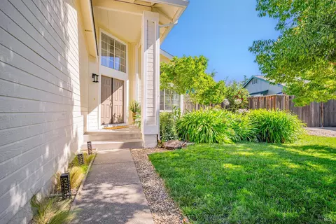 9616 Berkshire Way, Windsor, CA 95492 photo 3