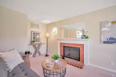 9616 Berkshire Way, Windsor, CA 95492 photo 18