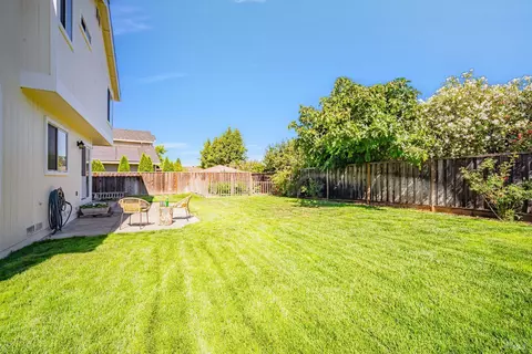 9616 Berkshire Way, Windsor, CA 95492 photo 40