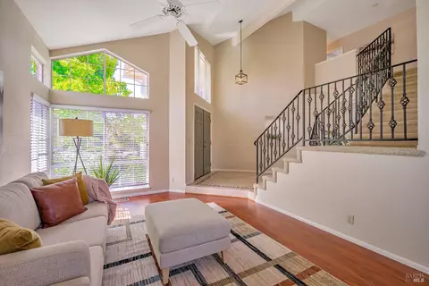 9616 Berkshire Way, Windsor, CA 95492 photo 6
