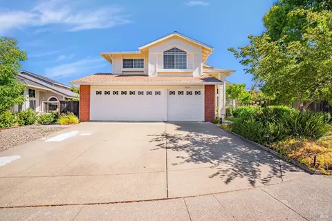 9616 Berkshire Way, Windsor, CA 95492