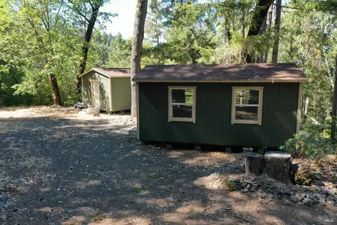 Exterior - 18500 Shafer Ranch Rd, Willits, CA 95490 photo 8 of 11