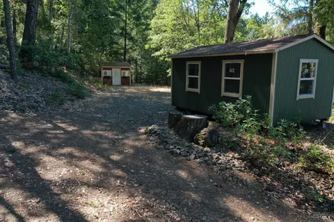 Exterior - 18500 Shafer Ranch Rd, Willits, CA 95490 photo 9 of 11