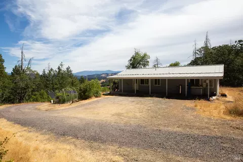 Exterior - 18500 Shafer Ranch Rd, Willits, CA 95490 photo 3 of 11