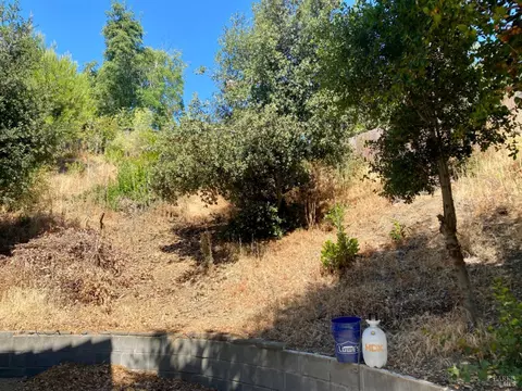 121 Kim Ct, Vallejo, CA 94591 photo 27