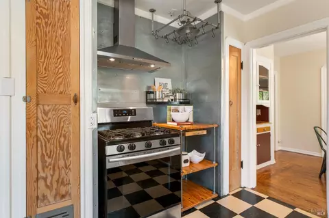 Kitchen - 219 Mayo Ave, Vallejo, CA 94590 photo 4 of 5